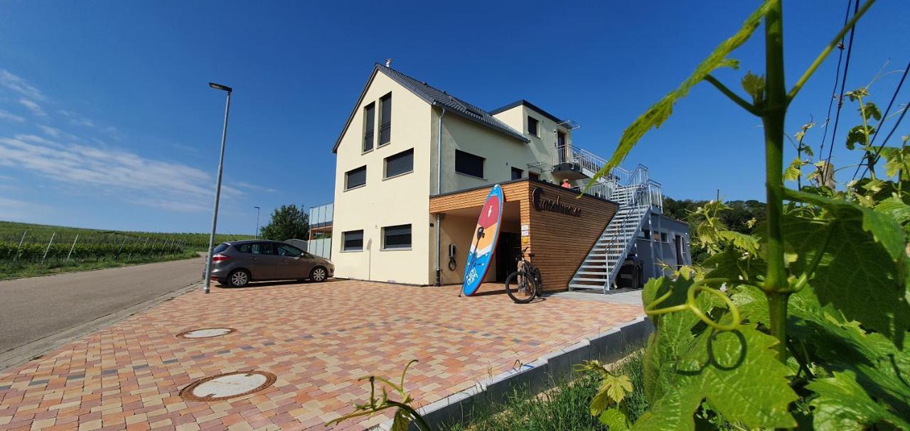 Gaestehaus Casa Luna - Paradiesische Ferienwohnungen Am Kaiserstuhl! Bischoffingen Extérieur photo