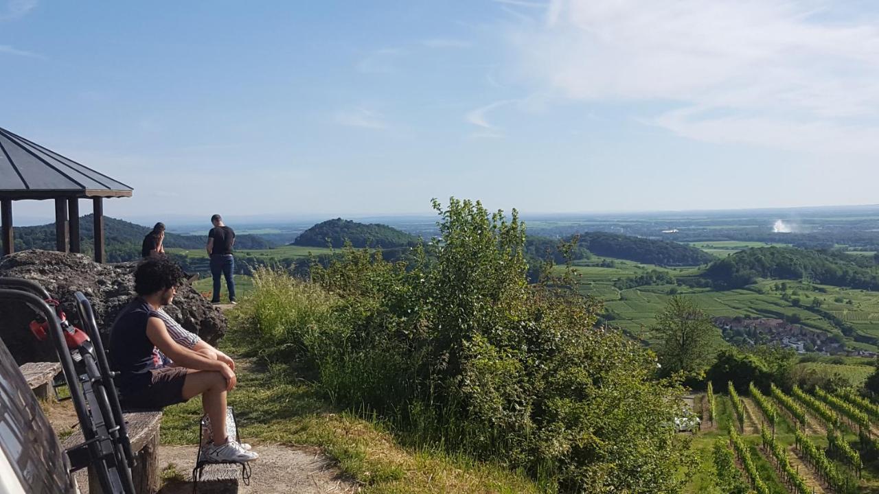 Gaestehaus Casa Luna - Paradiesische Ferienwohnungen Am Kaiserstuhl! Bischoffingen Extérieur photo