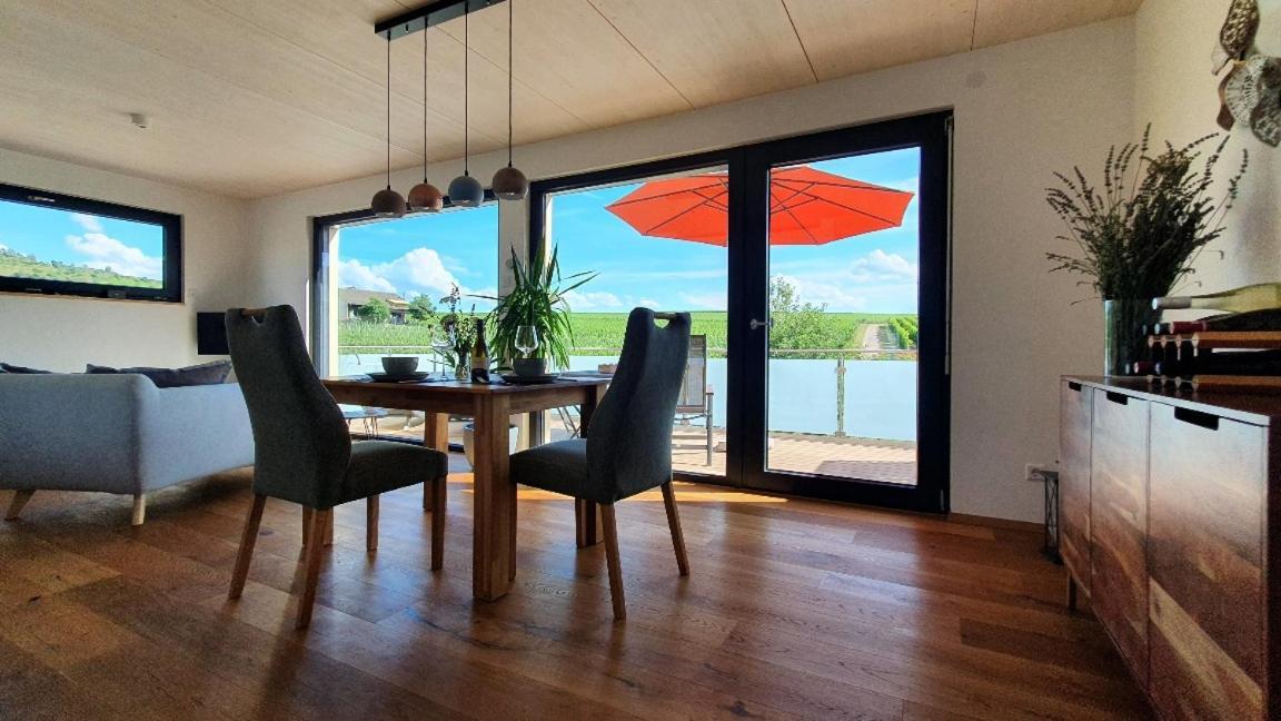 Gaestehaus Casa Luna - Paradiesische Ferienwohnungen Am Kaiserstuhl! Bischoffingen Extérieur photo